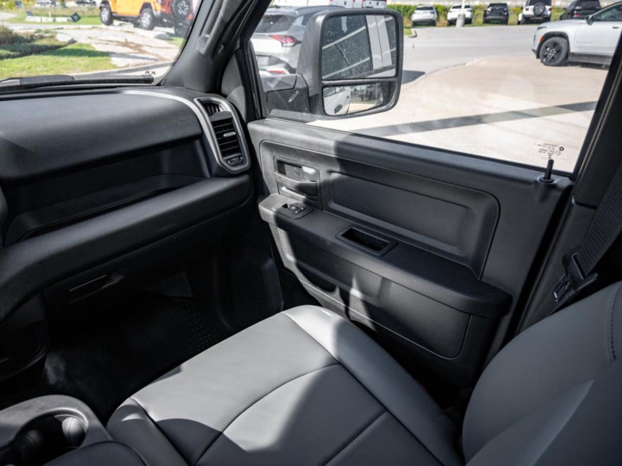 2026 RAM 2500 Tradesman Photo