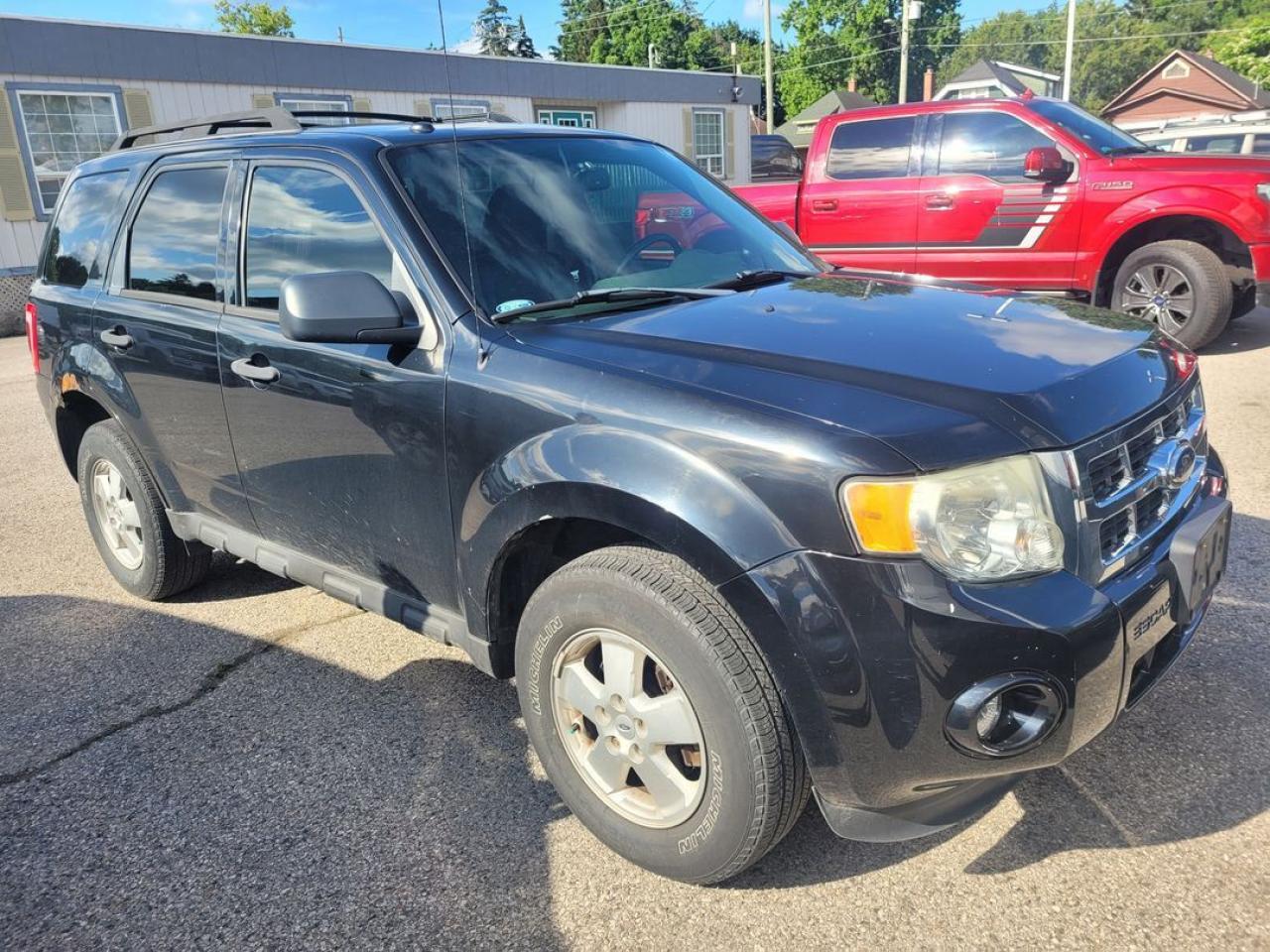 Used 2012 Ford Escape XLT for sale in London, ON