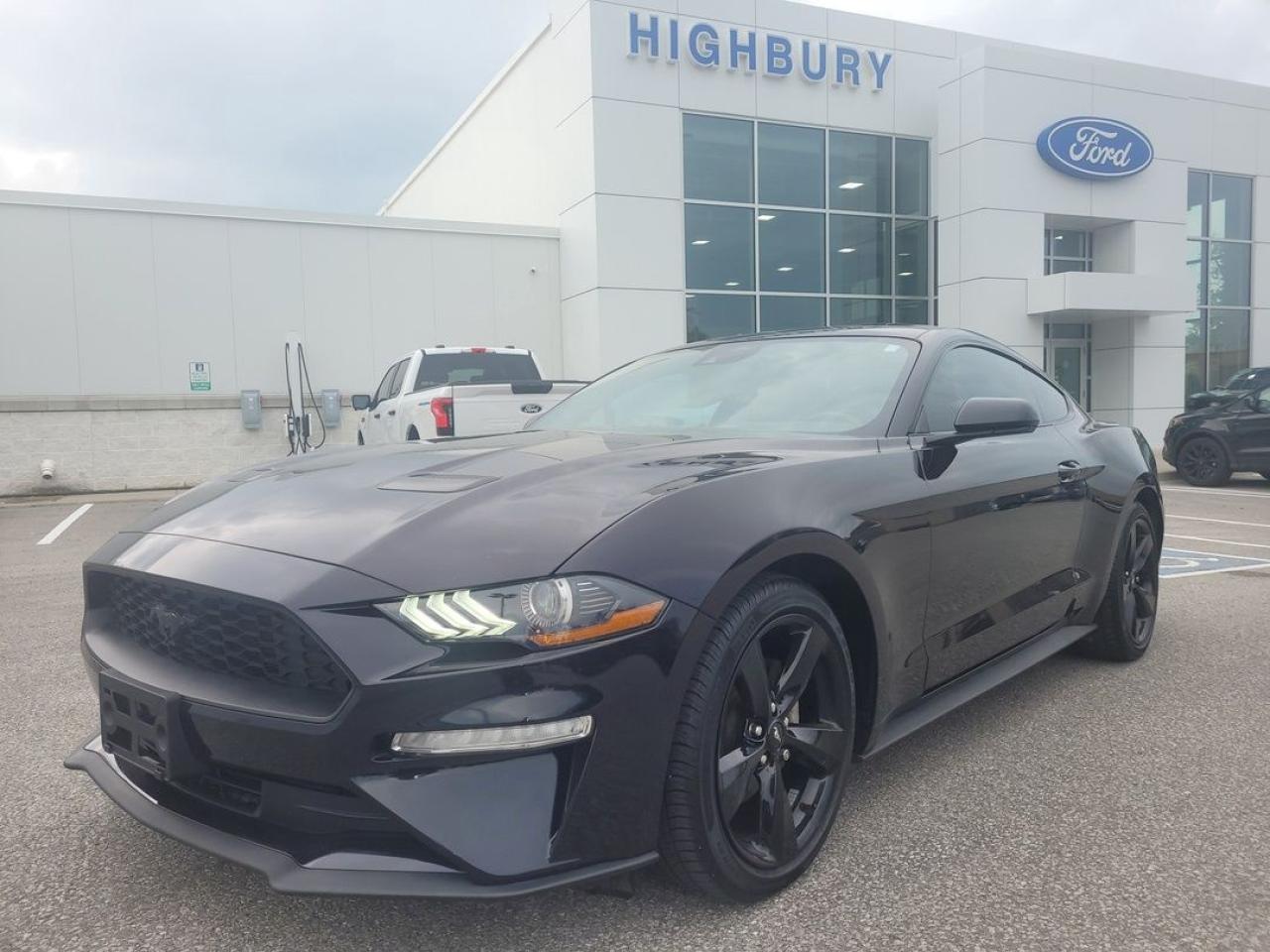 2022 Ford Mustang EcoBoost Premium