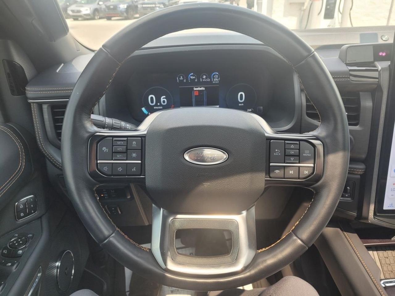 2024 Ford Expedition Platinum Photo17