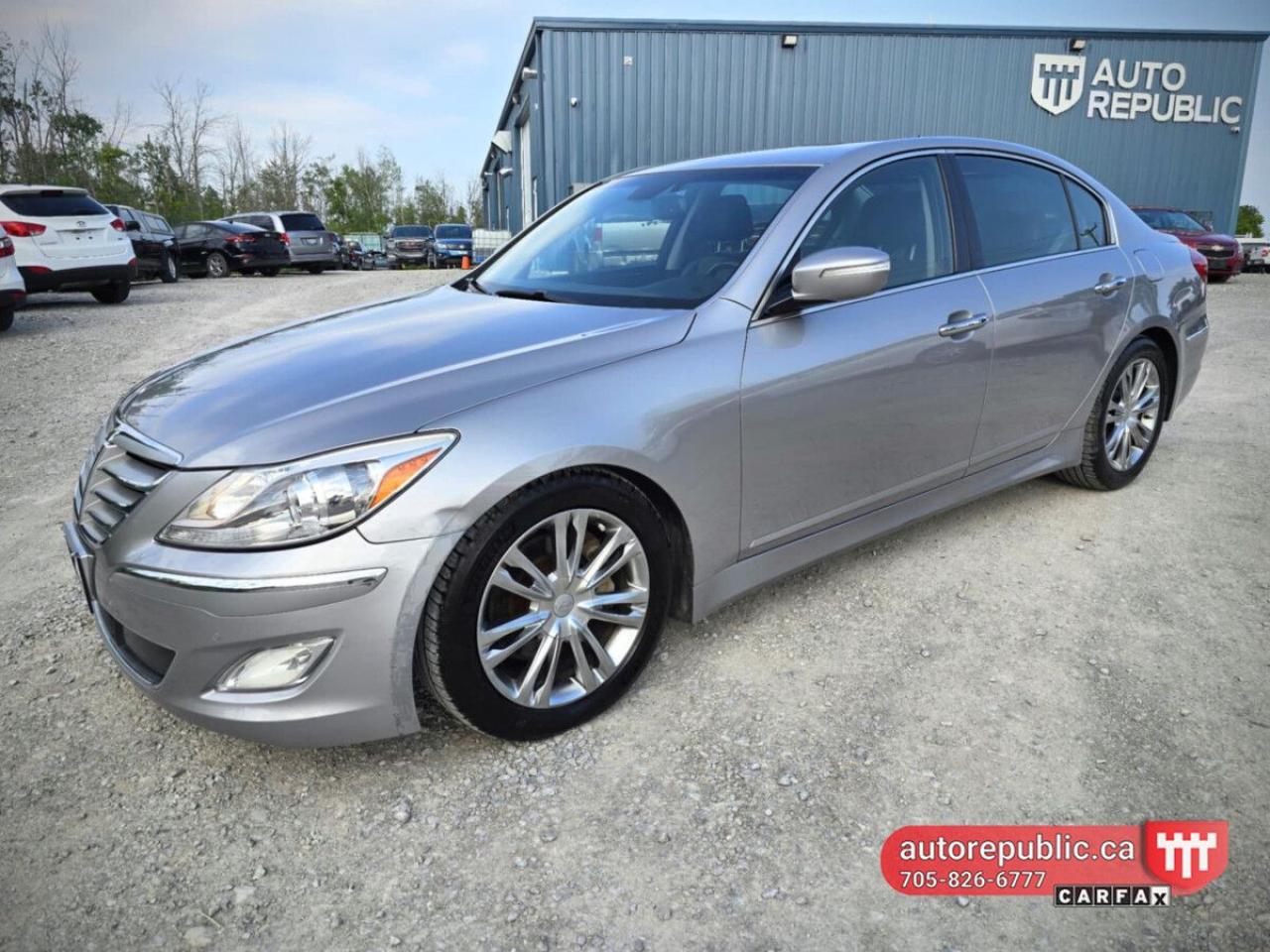 Used 2013 Hyundai Genesis Loaded Certified Low KMS No Accidents for sale in Orillia, ON