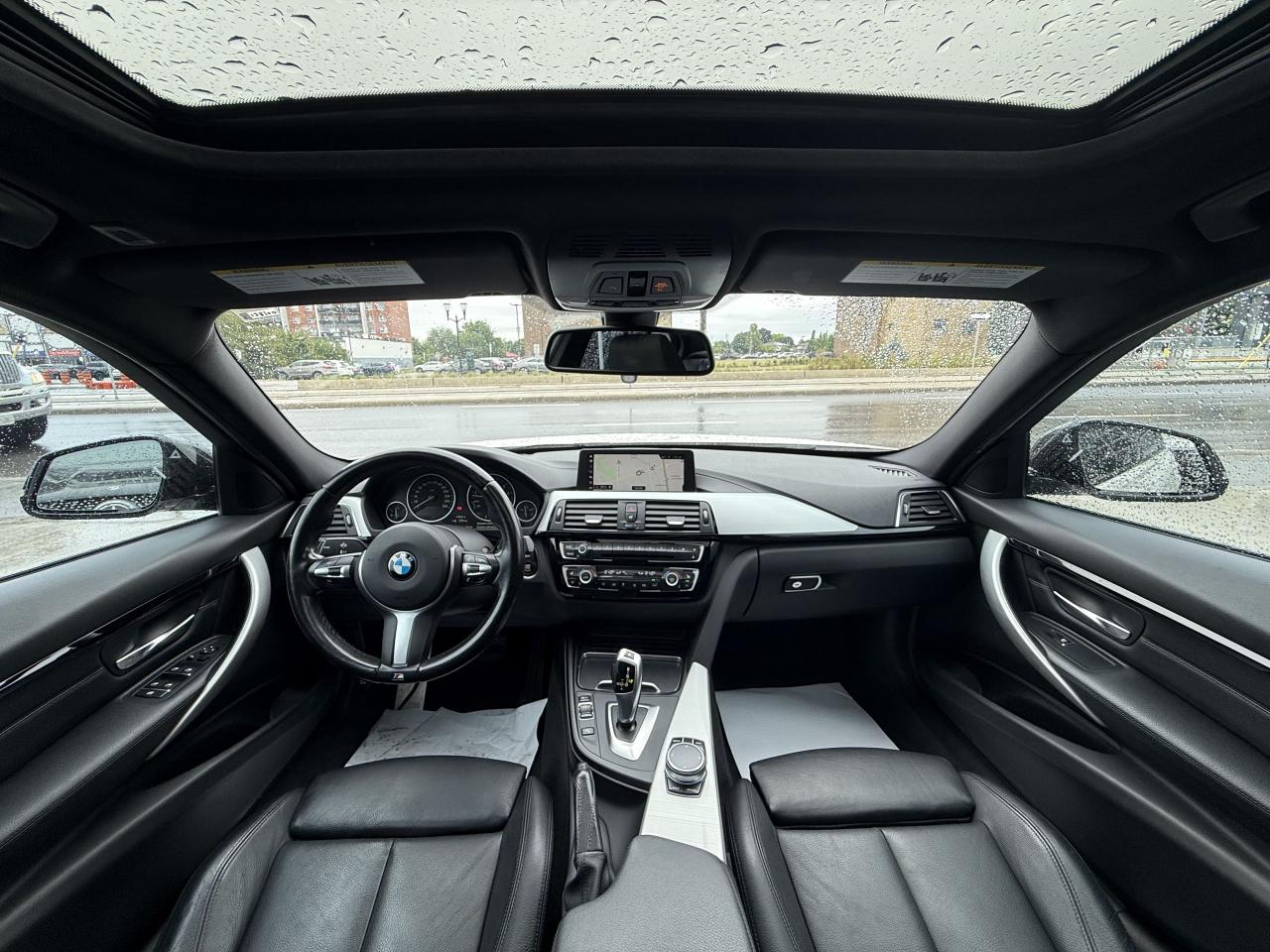 2018 BMW 3 Series 330i //M SPORT | SUNROOF | LOADED - Photo #3