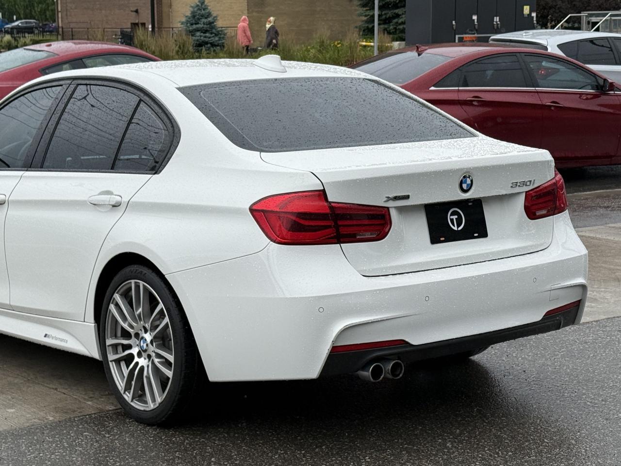 2018 BMW 3 Series 330i //M SPORT | SUNROOF | LOADED - Photo #15
