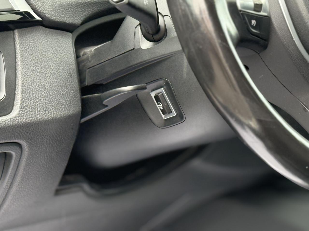 2018 BMW 3 Series 330i //M SPORT | SUNROOF | LOADED - Photo #18