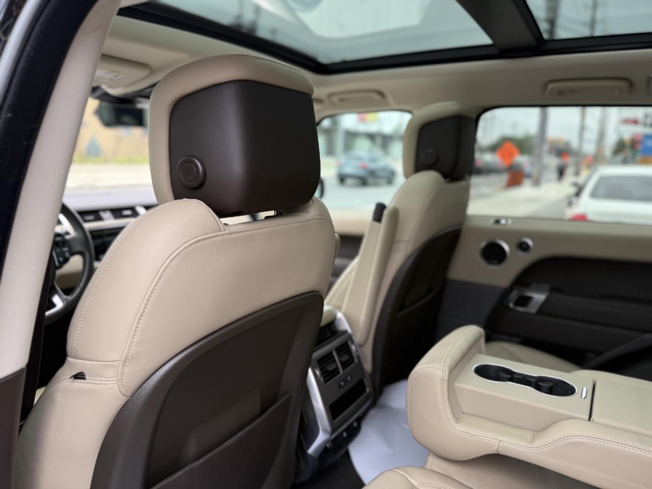 2019 Land Rover Range Rover Sport HSE TD6 | MERIDIAN | PANO | LOADED - Photo #39