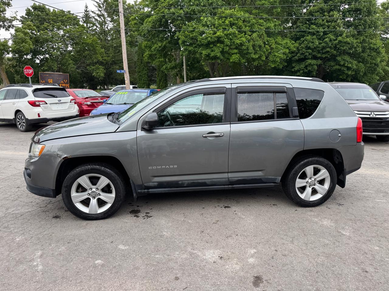 2011 Jeep Compass 4WD 4dr NORTH EDITION - Photo #4
