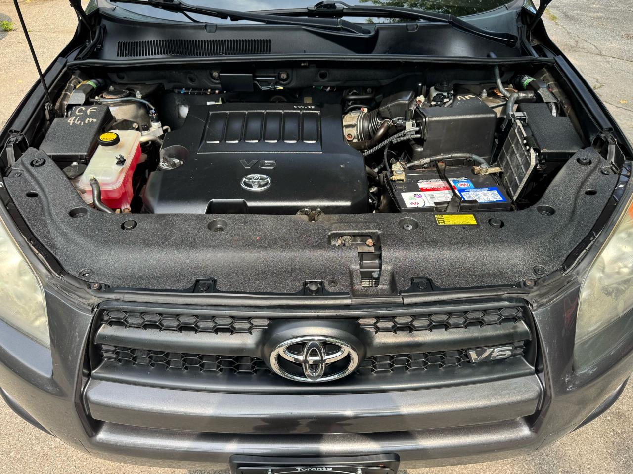 2010 Toyota RAV4 SPORT V6 - 4X4 - Photo #19