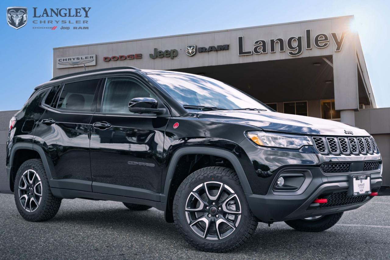 New 2025 Jeep Compass Trailhawk for sale in Surrey, BC