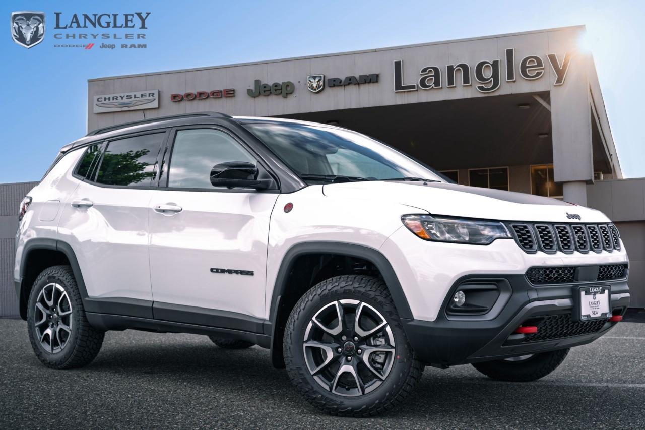New 2025 Jeep Compass Trailhawk for sale in Surrey, BC