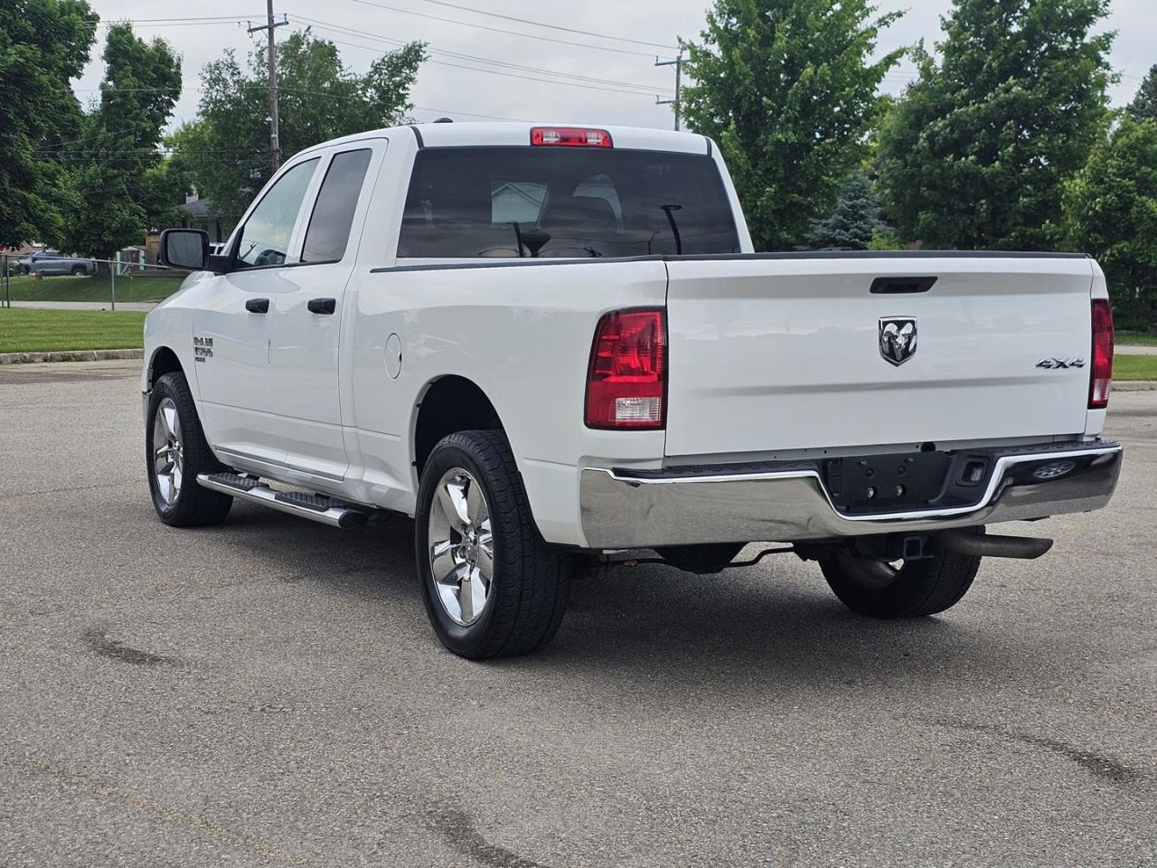 2019 RAM 1500 Classic Tradesman Quad Cab 4WD - Photo #7
