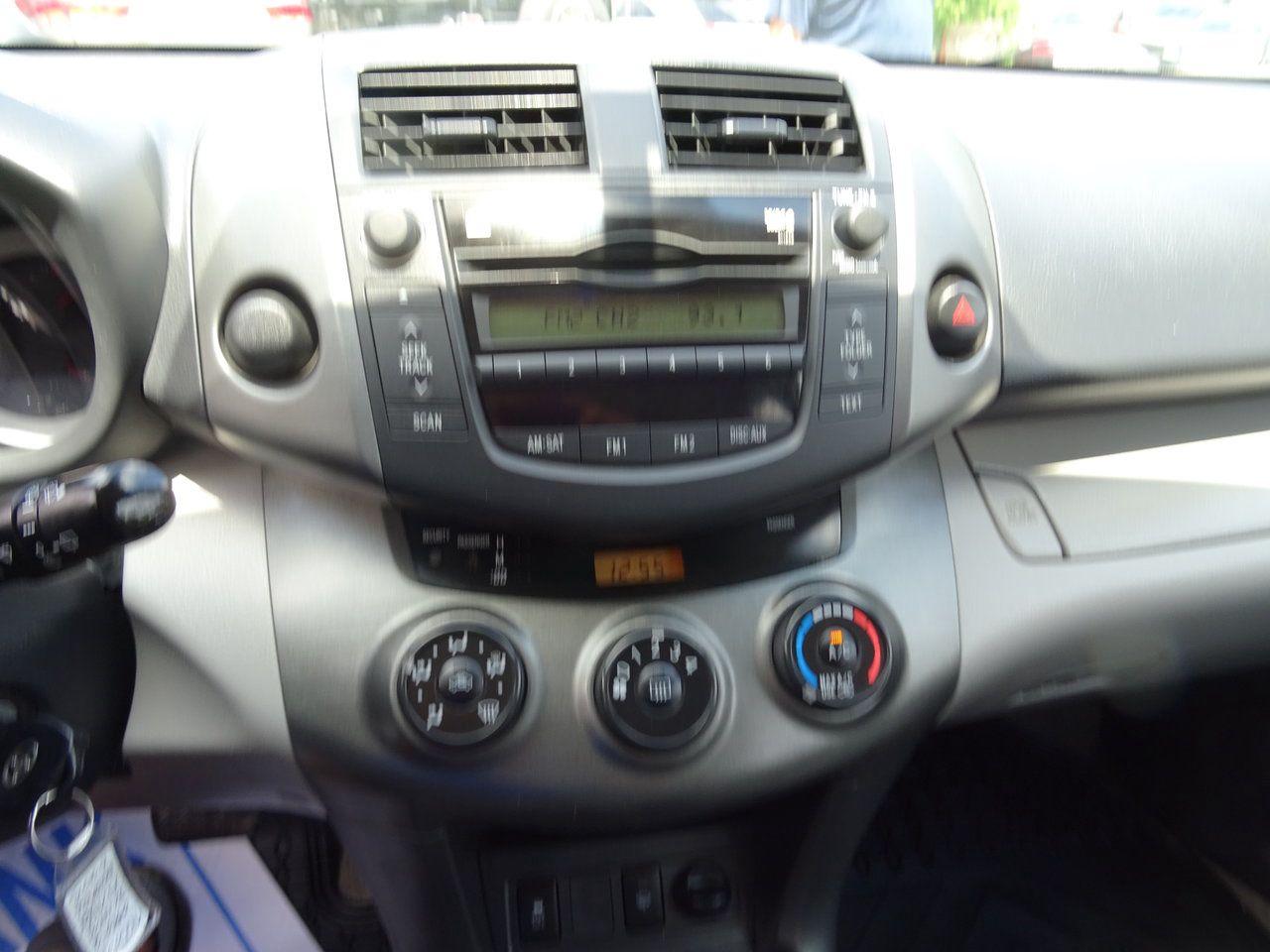 2009 Toyota RAV4 BASE - Photo #12