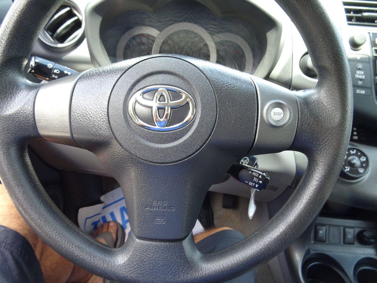 2009 Toyota RAV4 BASE - Photo #14