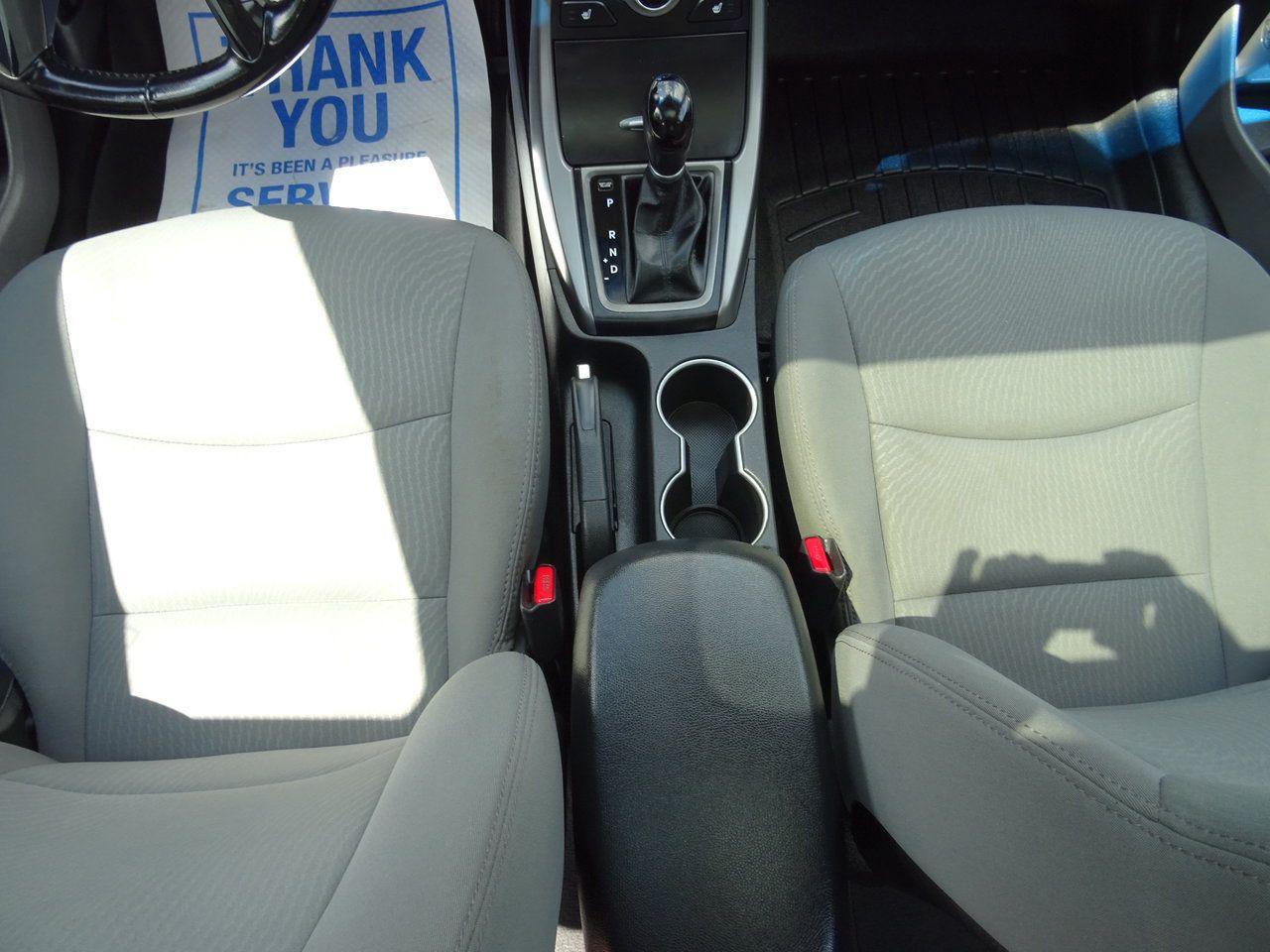 2014 Hyundai Elantra GLS - Photo #10