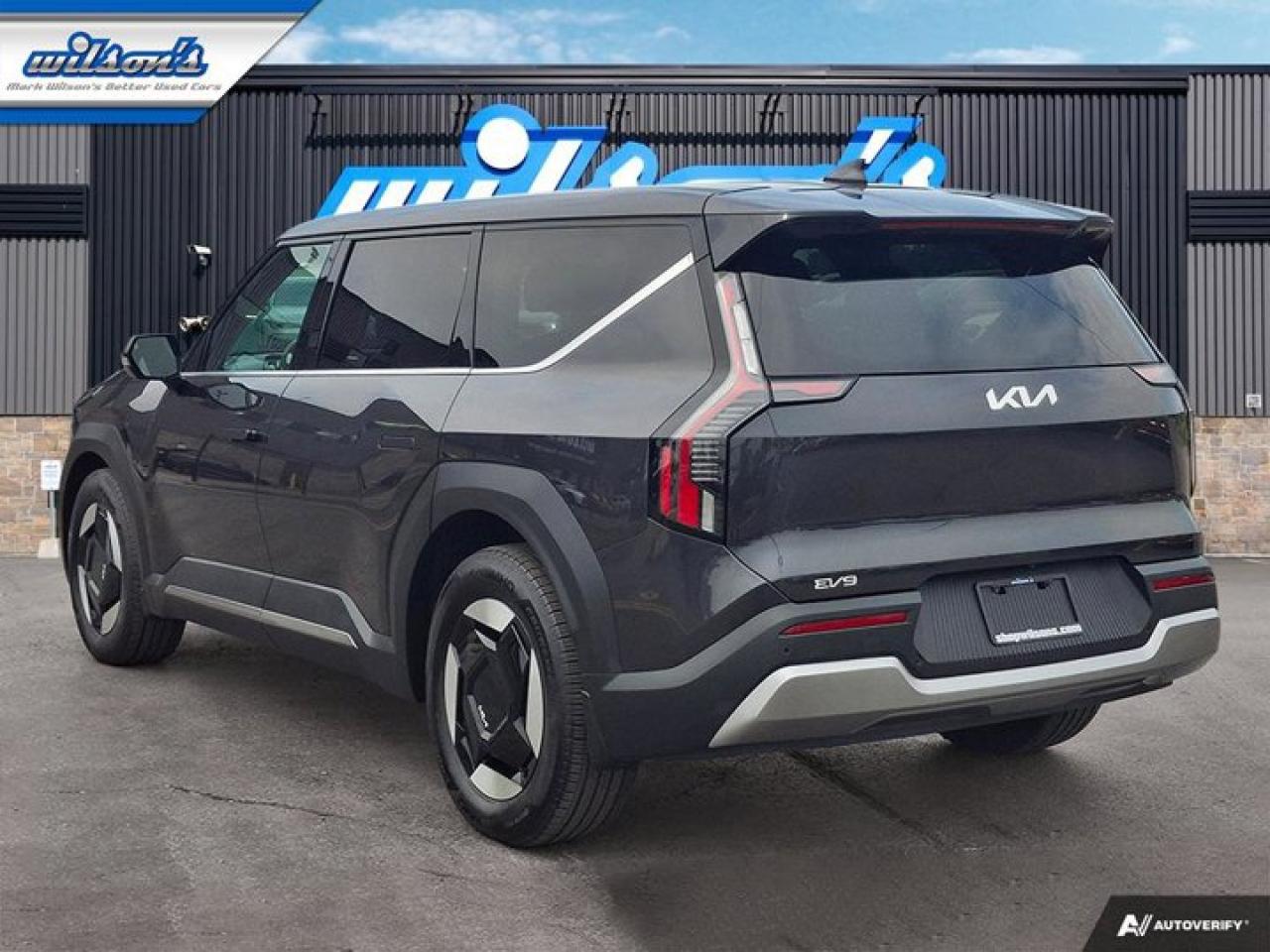 2024 Kia EV9 Wind | 3rd Row | Leather | Heated Wheel | Cooled + Heated Seats | Winter Wheels Included | and More Photo2