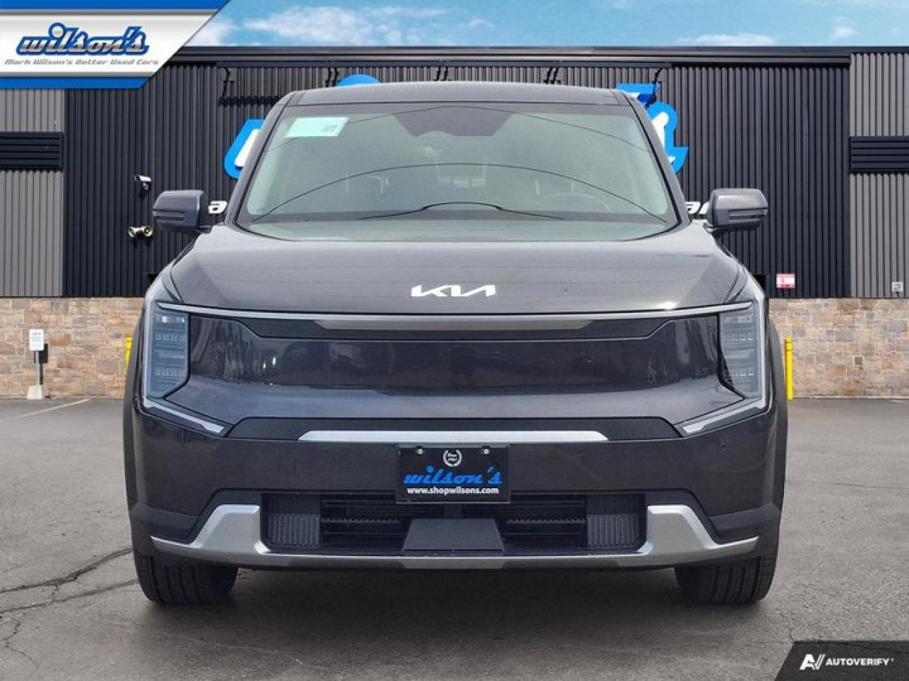 2024 Kia EV9 Wind | 3rd Row | Leather | Heated Wheel | Cooled + Heated Seats | Winter Wheels Included | and More Photo