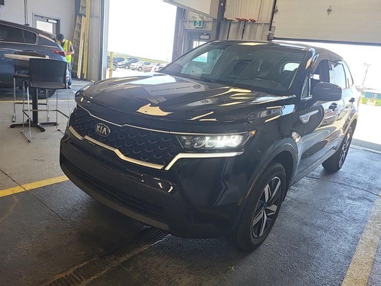 Used 2021 Kia Sorento LX PremiumAWD | 3rd Row | Power Seat | Heated Wheel + Seats | BSM | CarPlay + Android | and More ! for sale in Guelph, ON