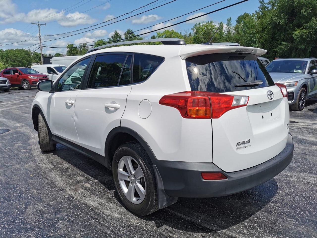 2014 Toyota RAV4 XLE AWD - Photo #3