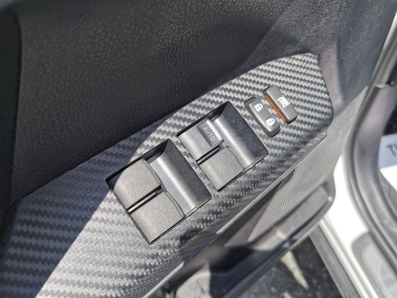 2014 Toyota RAV4 XLE AWD - Photo #10