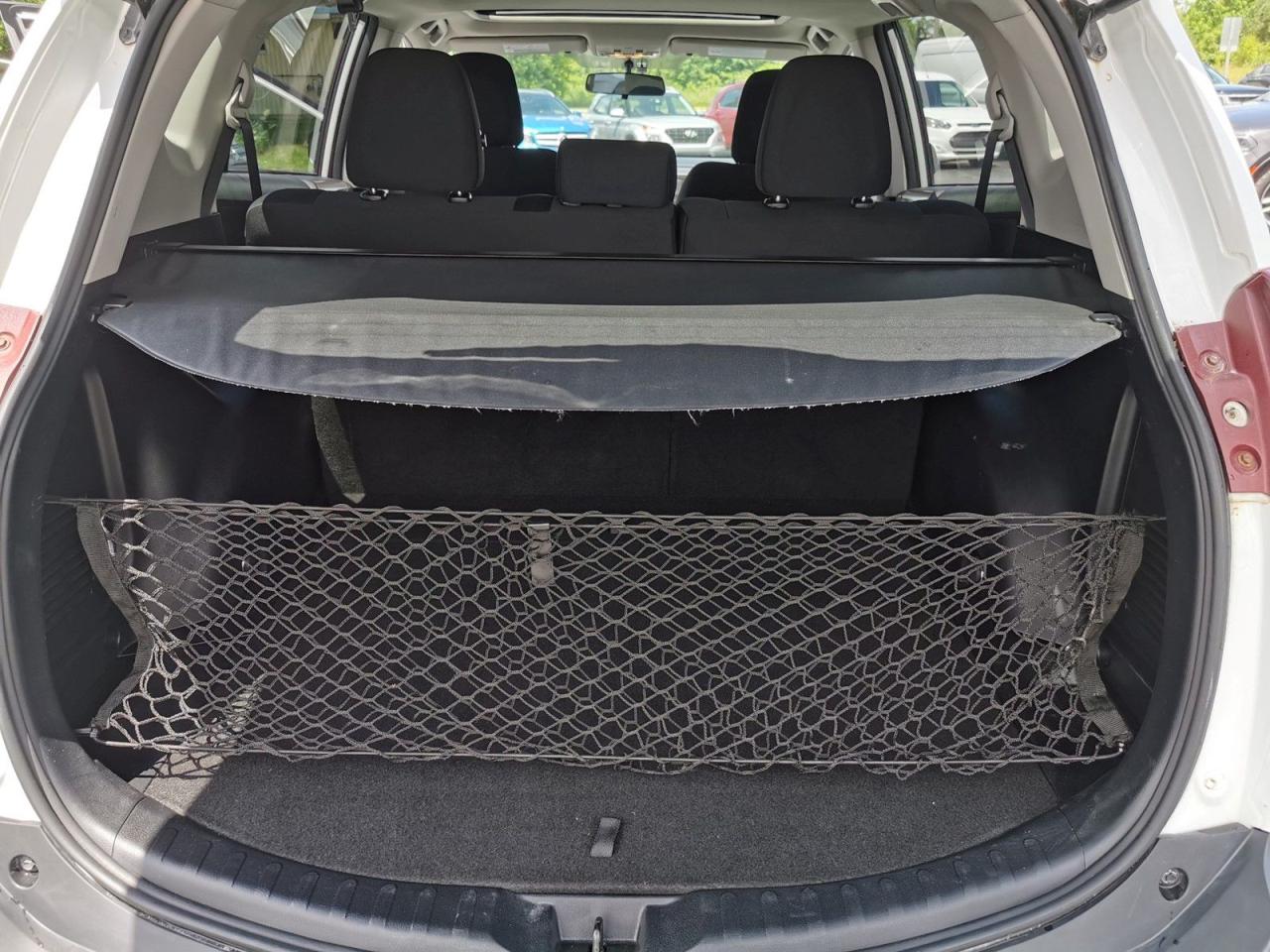 2014 Toyota RAV4 XLE AWD - Photo #16