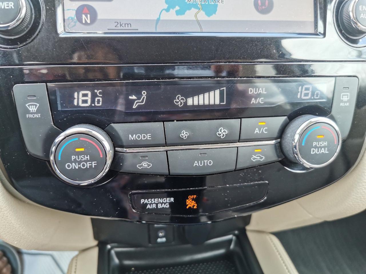 2017 Nissan Rogue SL Premium - Photo #25