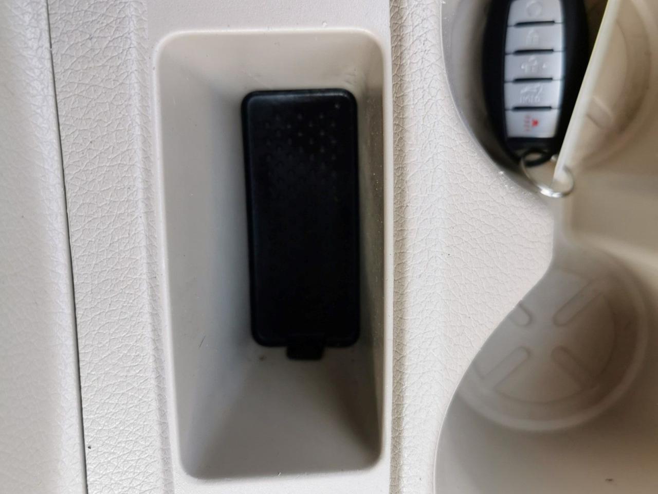 2017 Nissan Rogue SL Premium - Photo #30