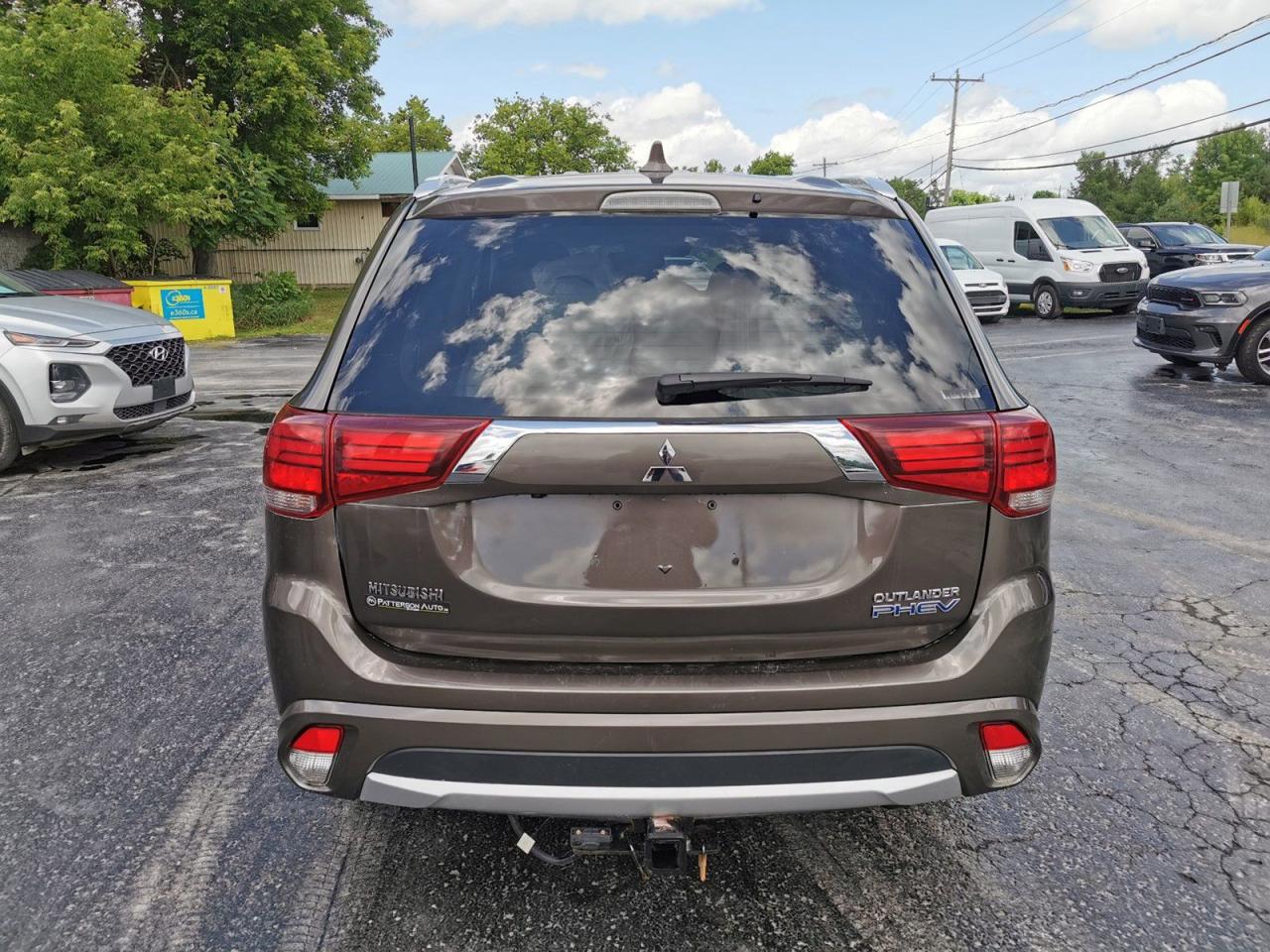 2018 Mitsubishi Outlander Phev GT - Photo #4