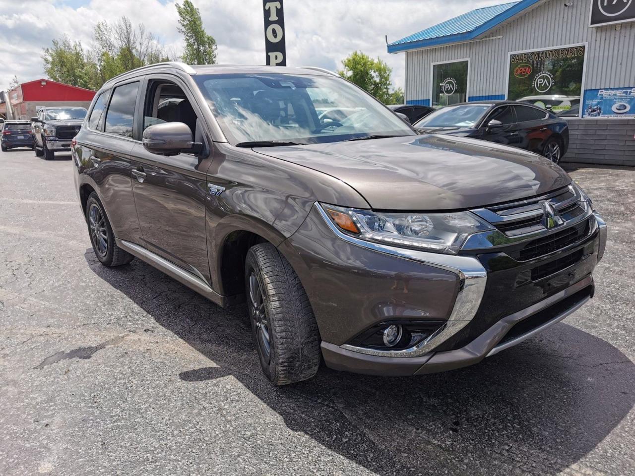 2018 Mitsubishi Outlander Phev GT - Photo #7