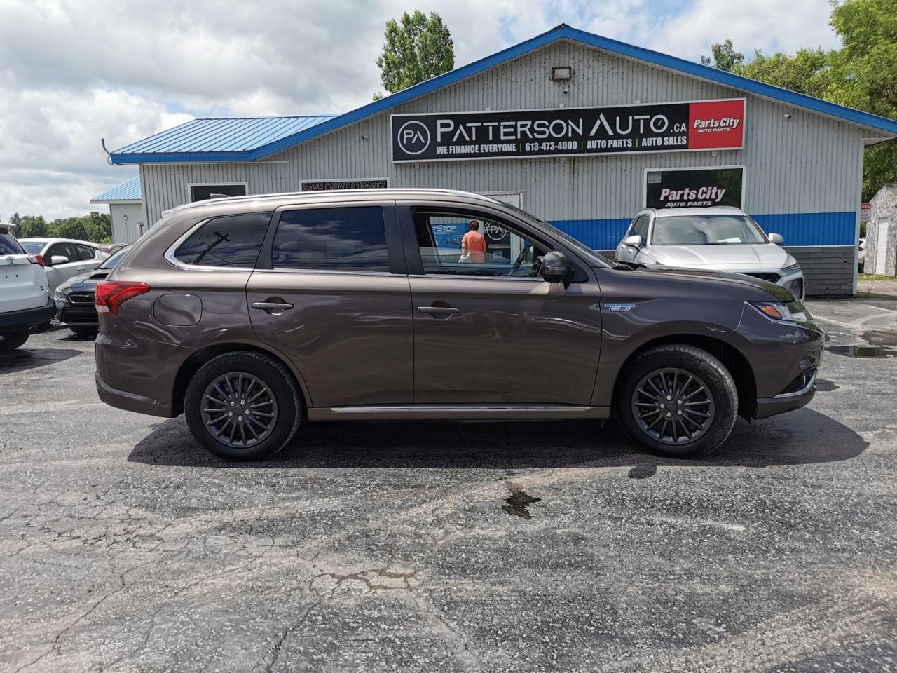 2018 Mitsubishi Outlander Phev GT - Photo #6