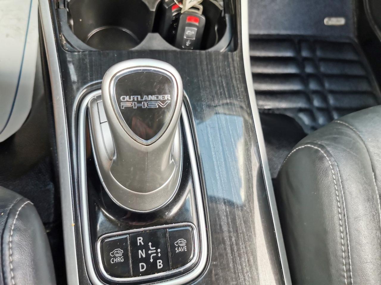 2018 Mitsubishi Outlander Phev GT - Photo #26