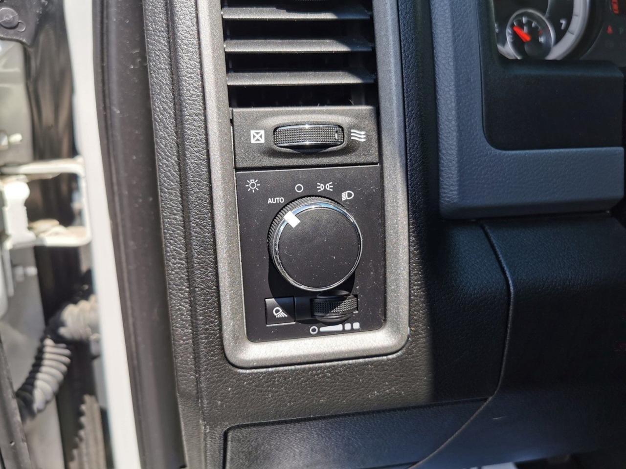 2019 RAM 1500 Classic Tradesman  LWB - Photo #10