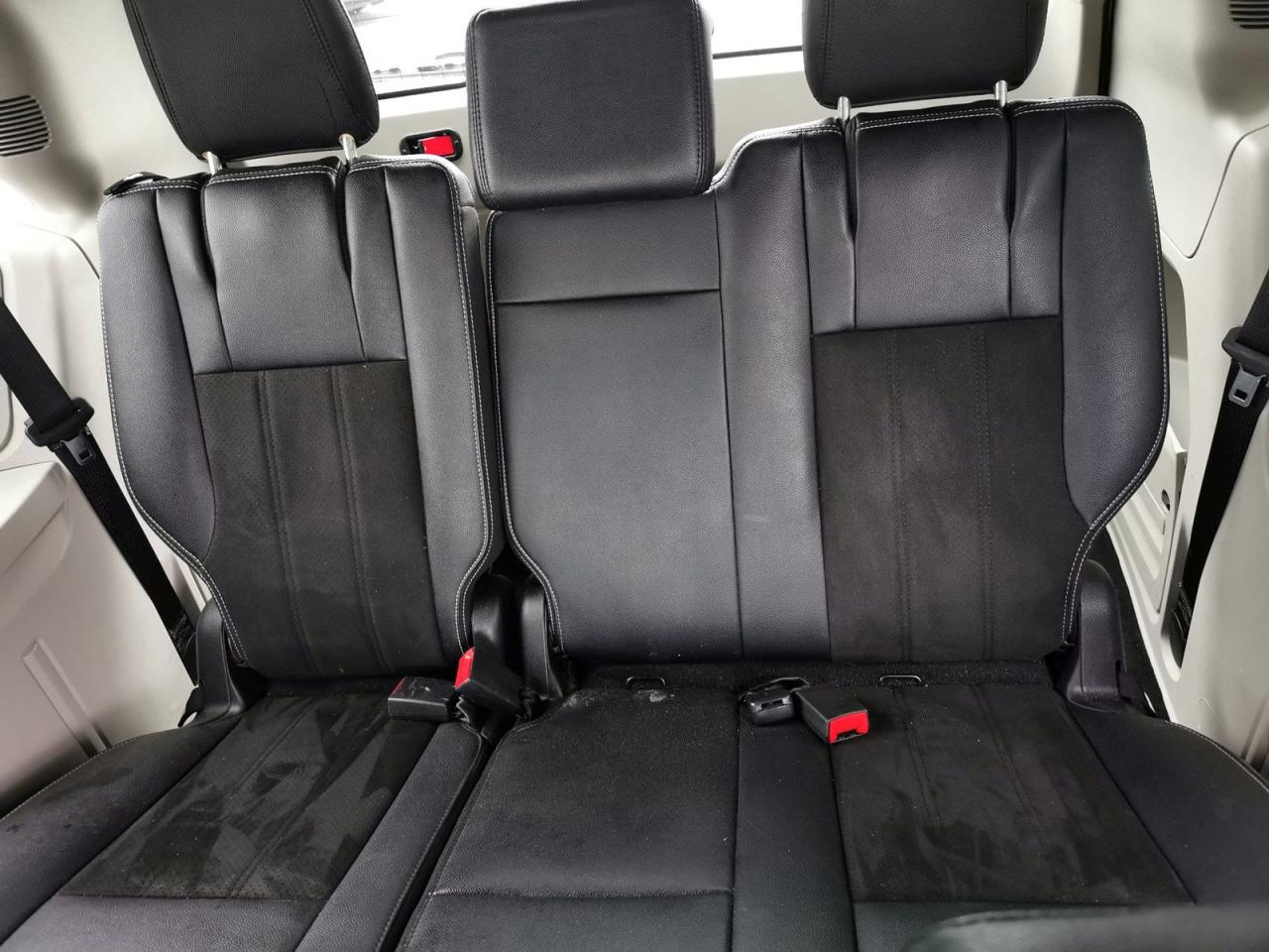 2019 Dodge Grand Caravan SE Plus - Photo #17