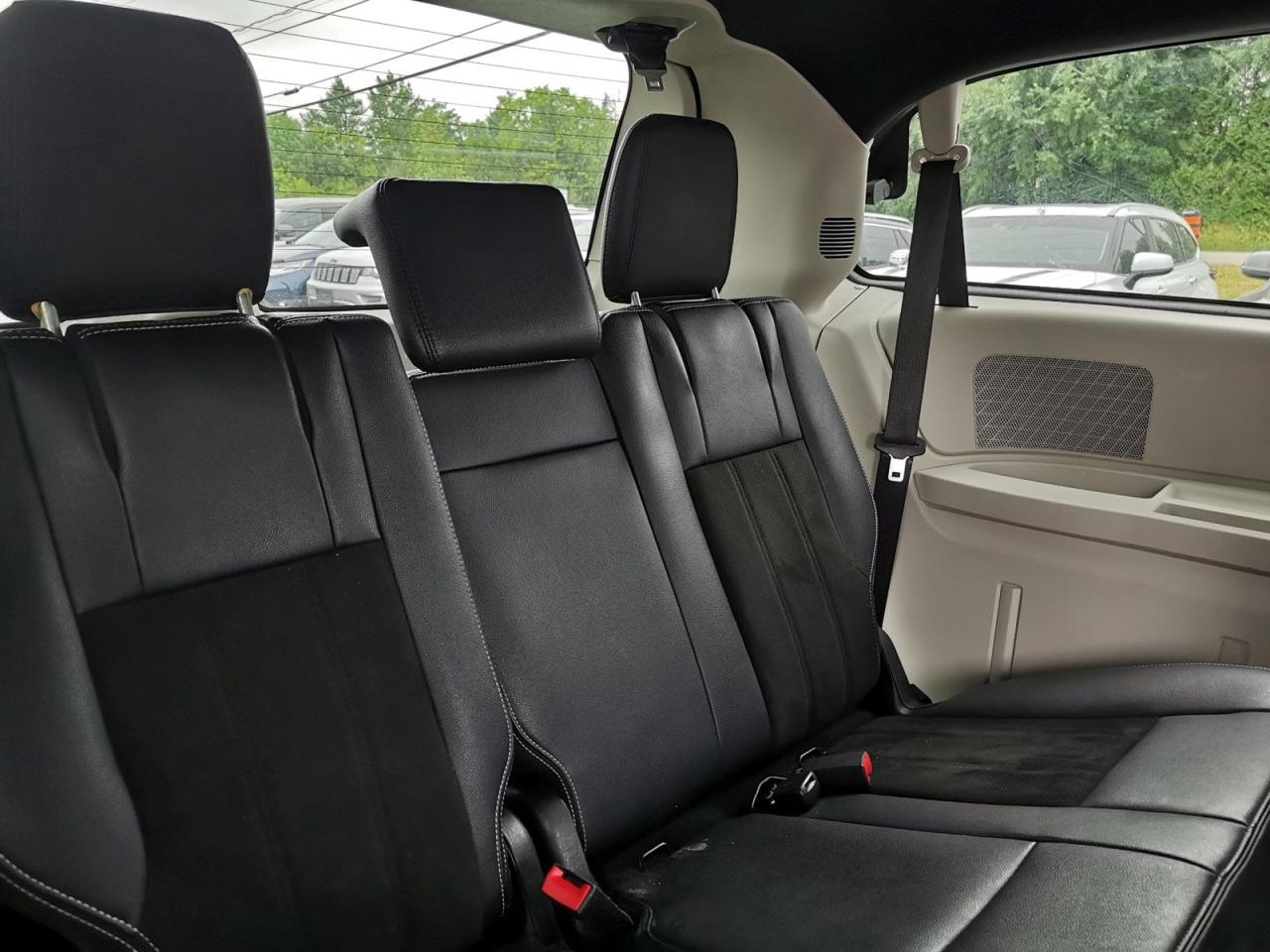 2019 Dodge Grand Caravan SE Plus - Photo #21