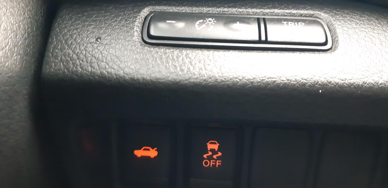 2017 Nissan Altima 2.5 SV - Photo #17