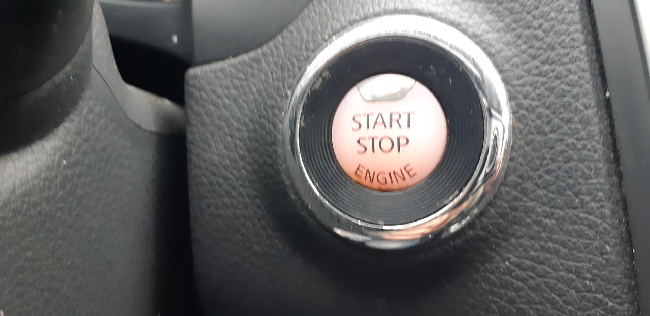 2017 Nissan Altima 2.5 SV - Photo #18