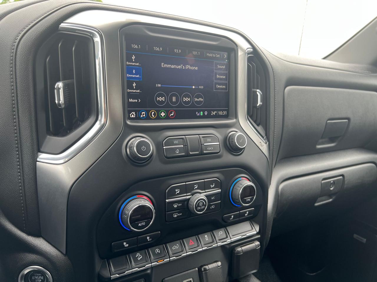 2019 Chevrolet Silverado 1500 LT Trail Boss - Photo #11