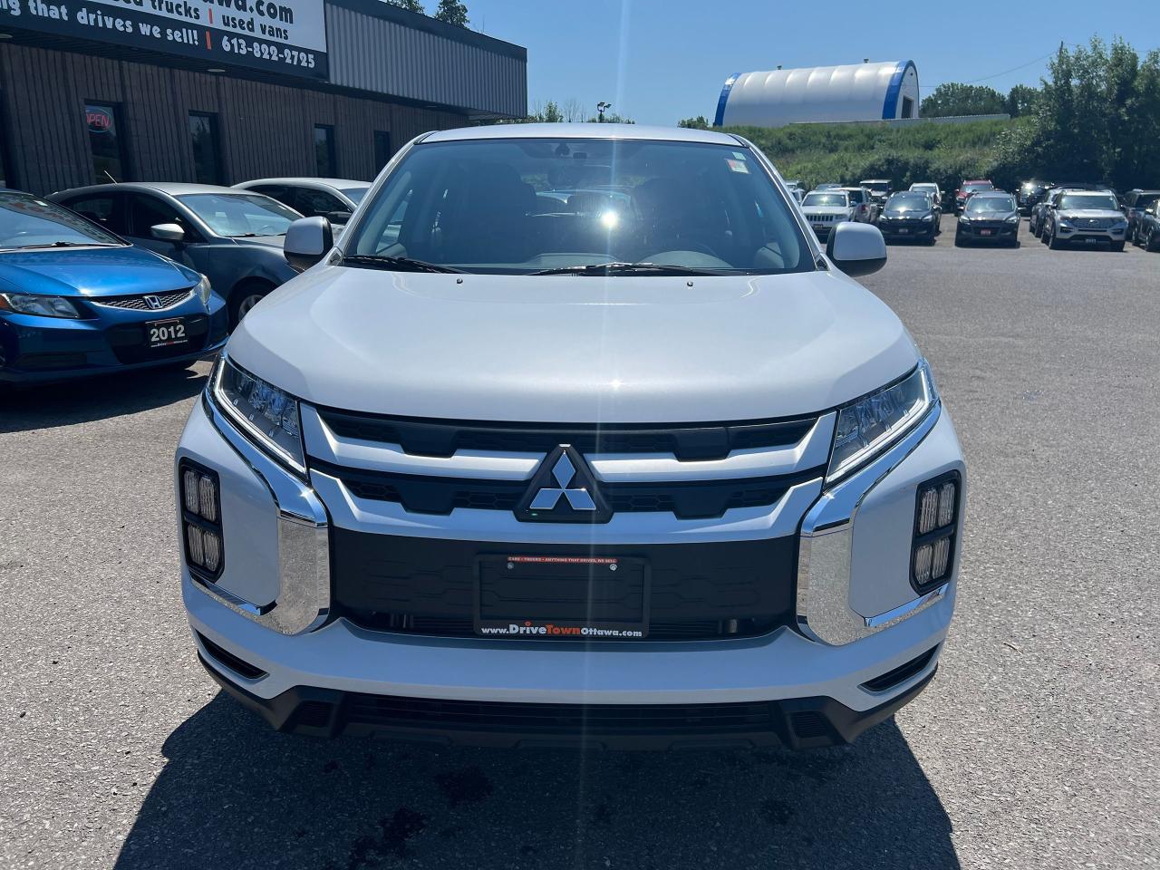 2024 Mitsubishi RVR ES AWC - Photo #8