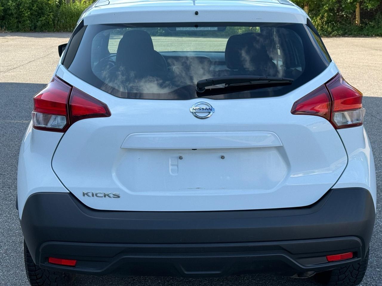 2019 Nissan Kicks S - Photo #6