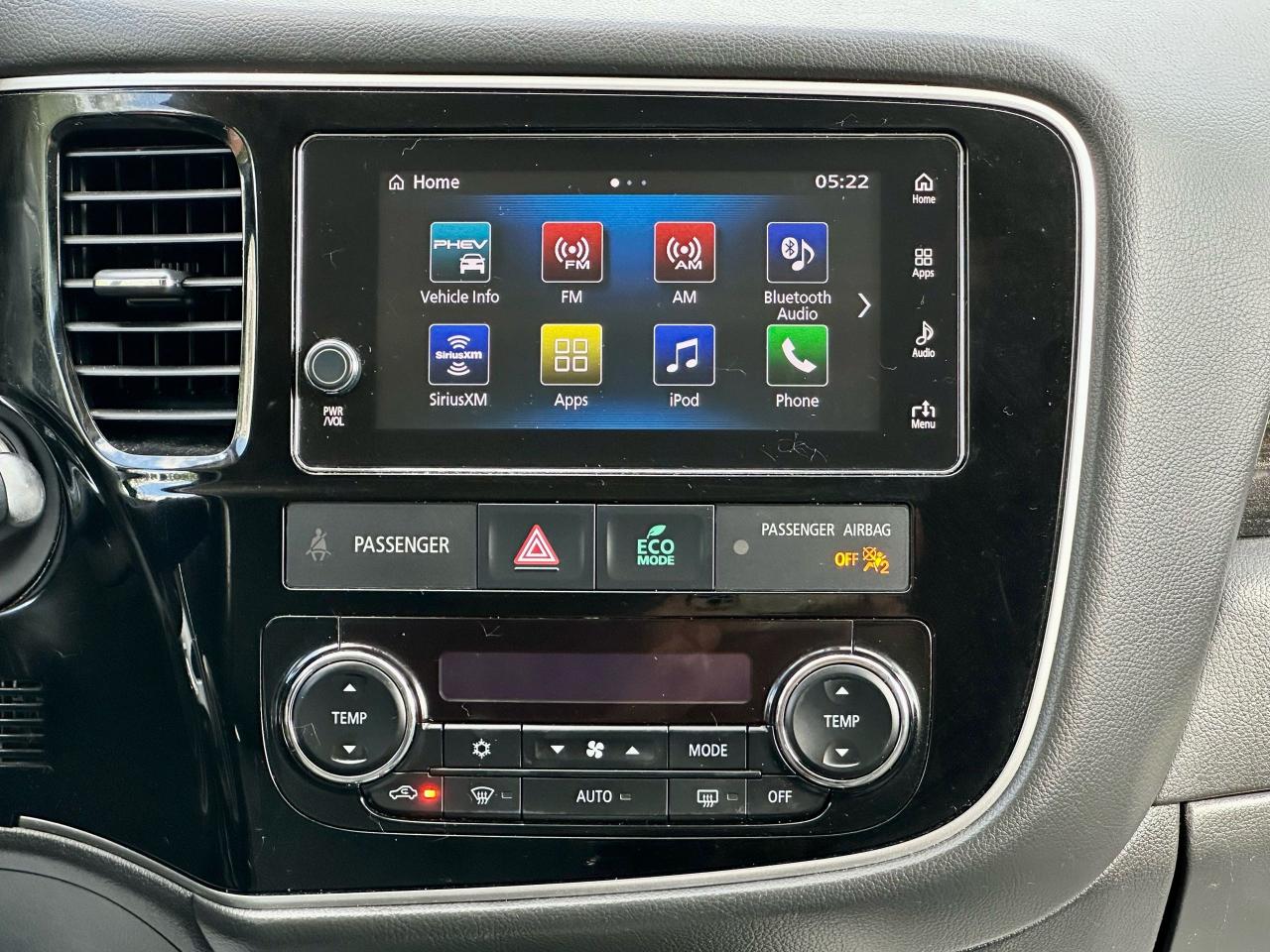 2018 Mitsubishi Outlander PHEV SE Touring - Photo #21