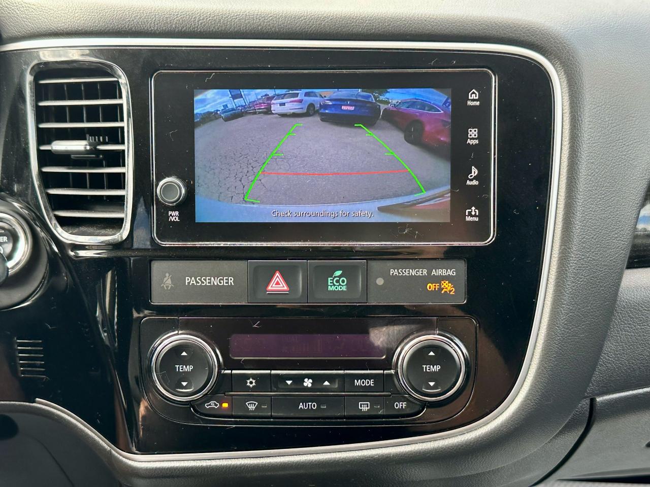 2018 Mitsubishi Outlander PHEV SE Touring - Photo #22