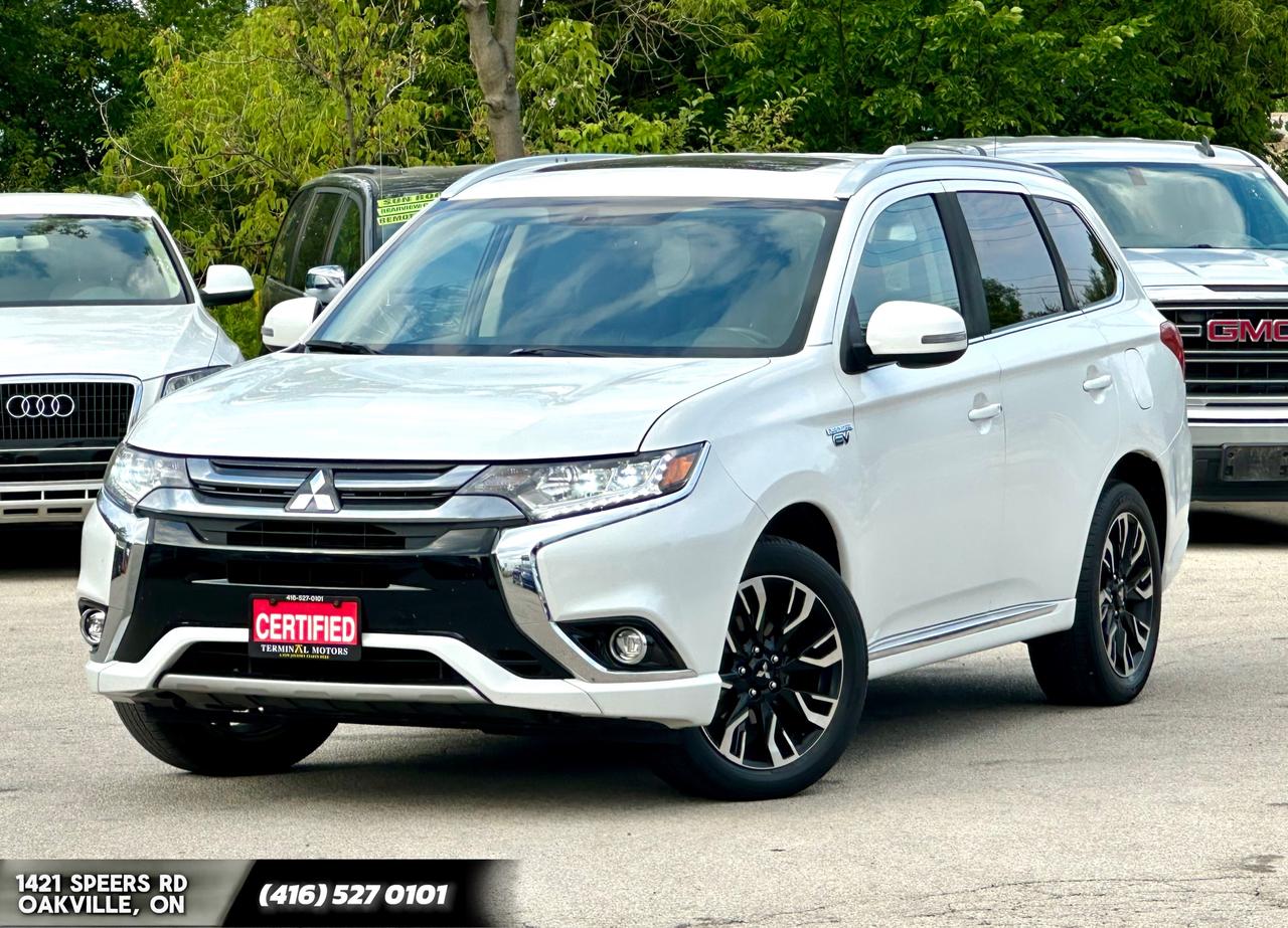 2018 Mitsubishi Outlander SE Touring - Photo #1