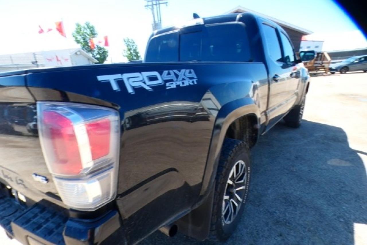 2022 Toyota Tacoma TRD SPORT 4x4 Auto w/Htd Leather, S/R, NAV, BUC - Photo #58