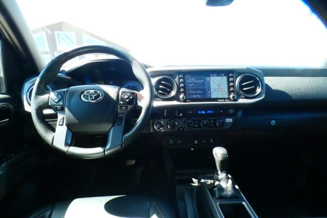 2022 Toyota Tacoma TRD SPORT 4x4 Auto w/Htd Leather, S/R, NAV, BUC - Photo #11