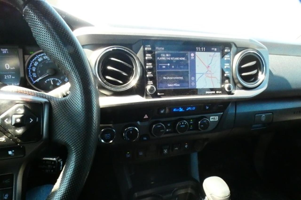 2022 Toyota Tacoma TRD SPORT 4x4 Auto w/Htd Leather, S/R, NAV, BUC - Photo #15
