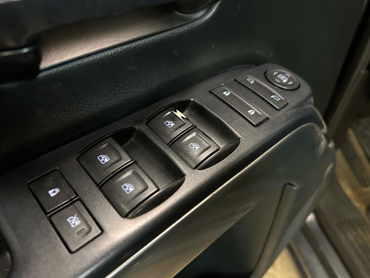 2017 Chevrolet Silverado 1500 LT - Photo #12