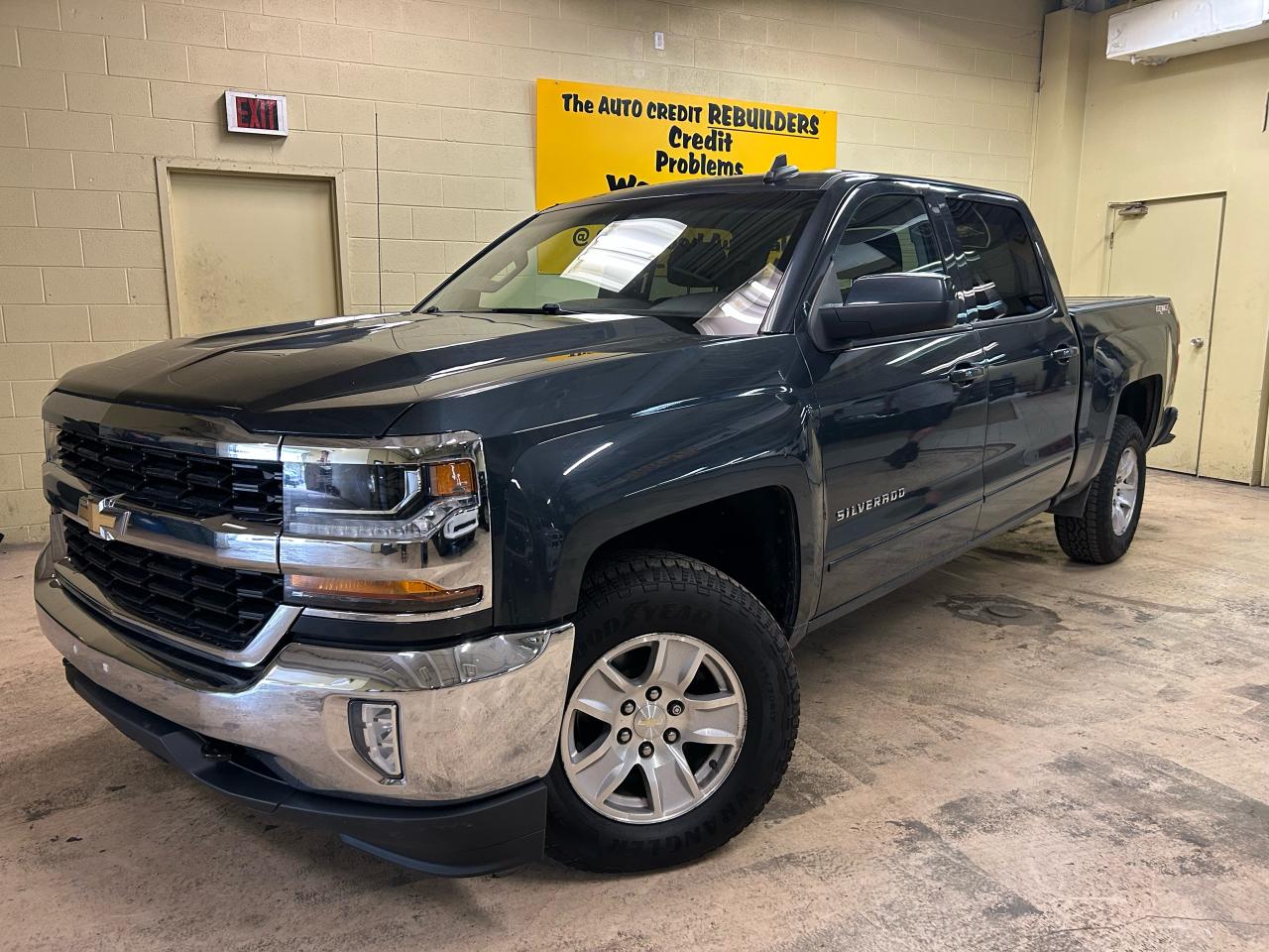 2017 Chevrolet Silverado 1500 LT - Photo #2