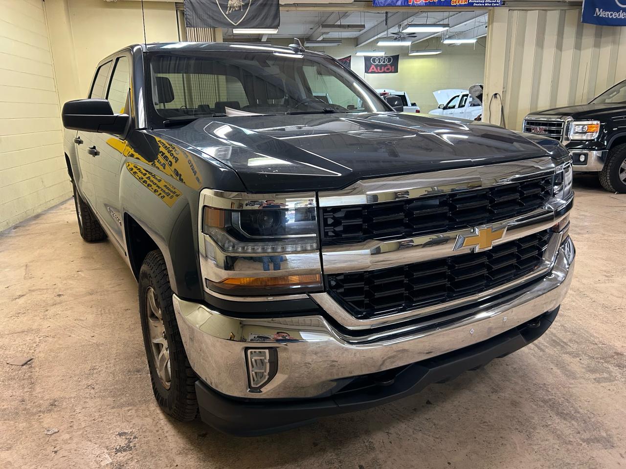 2017 Chevrolet Silverado 1500 LT - Photo #6