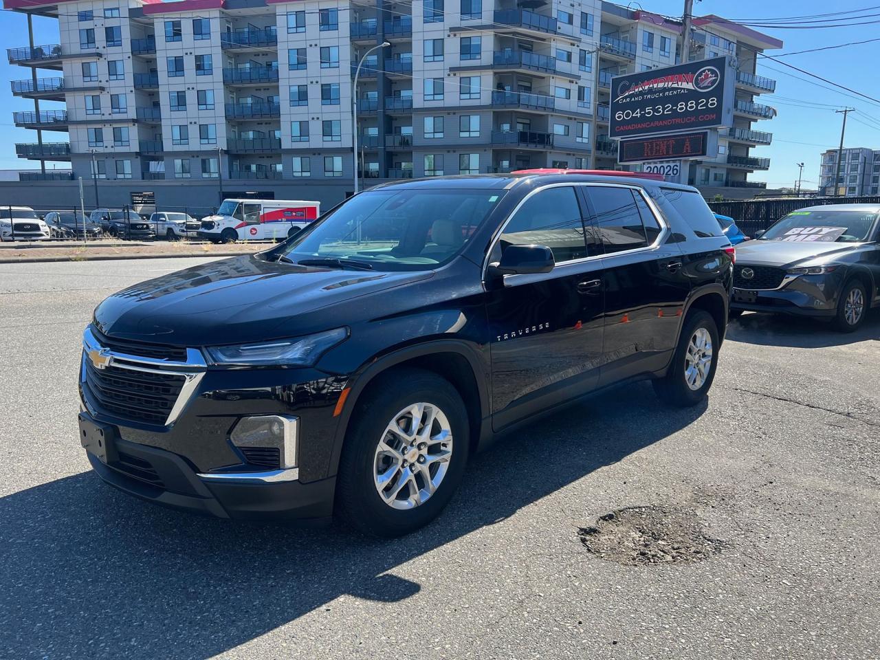 2022 Chevrolet Traverse AWD 4dr Photo3