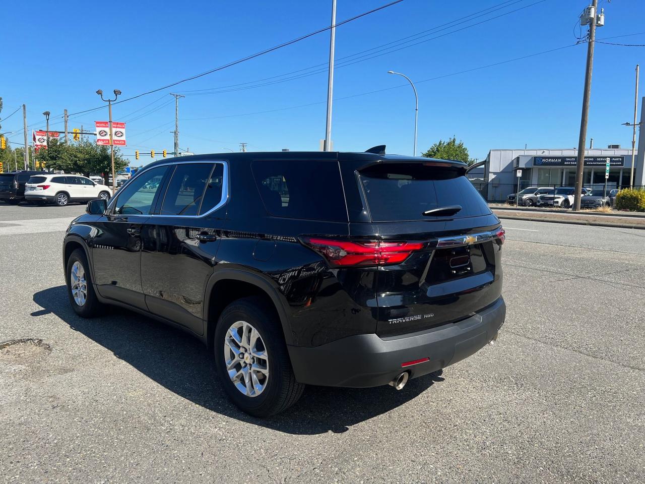 2022 Chevrolet Traverse AWD 4dr Photo5