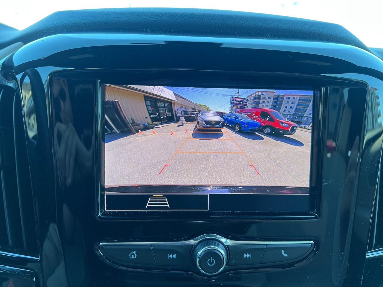 2022 Chevrolet Traverse AWD 4dr Photo16