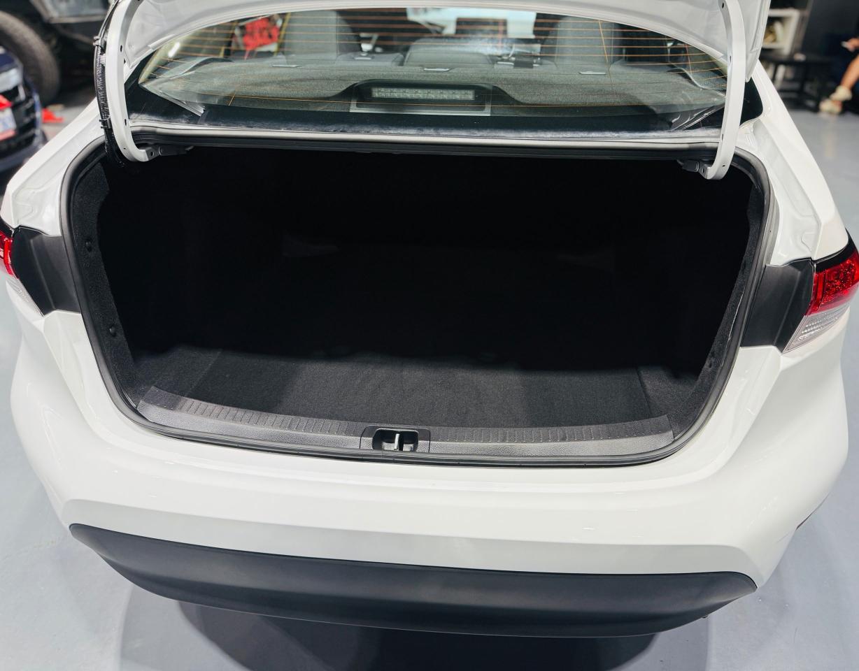 2024 Toyota Corolla LE CVT - Photo #8